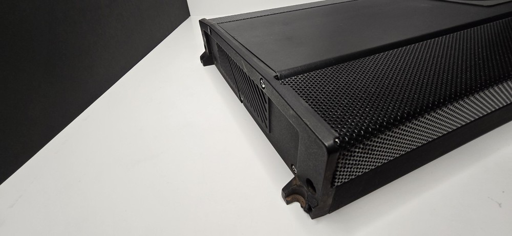 Adcom GFA-4404 Old School Car Amplifier