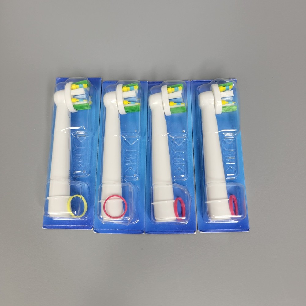Oral-B- Advanced Clean - Replacement Brush Heads EB20AB - 4 Pack- Open Box
