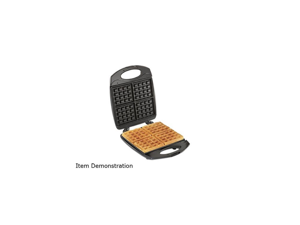 Hamilton Beach 26020 4-Piece Belgian Waffle Maker