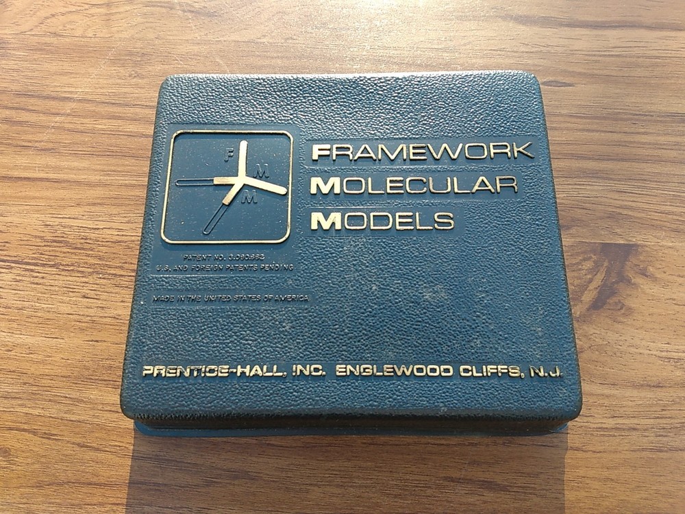 Vintage! PRENTICE HALL Framework Molecular Models 1965 Science Education!