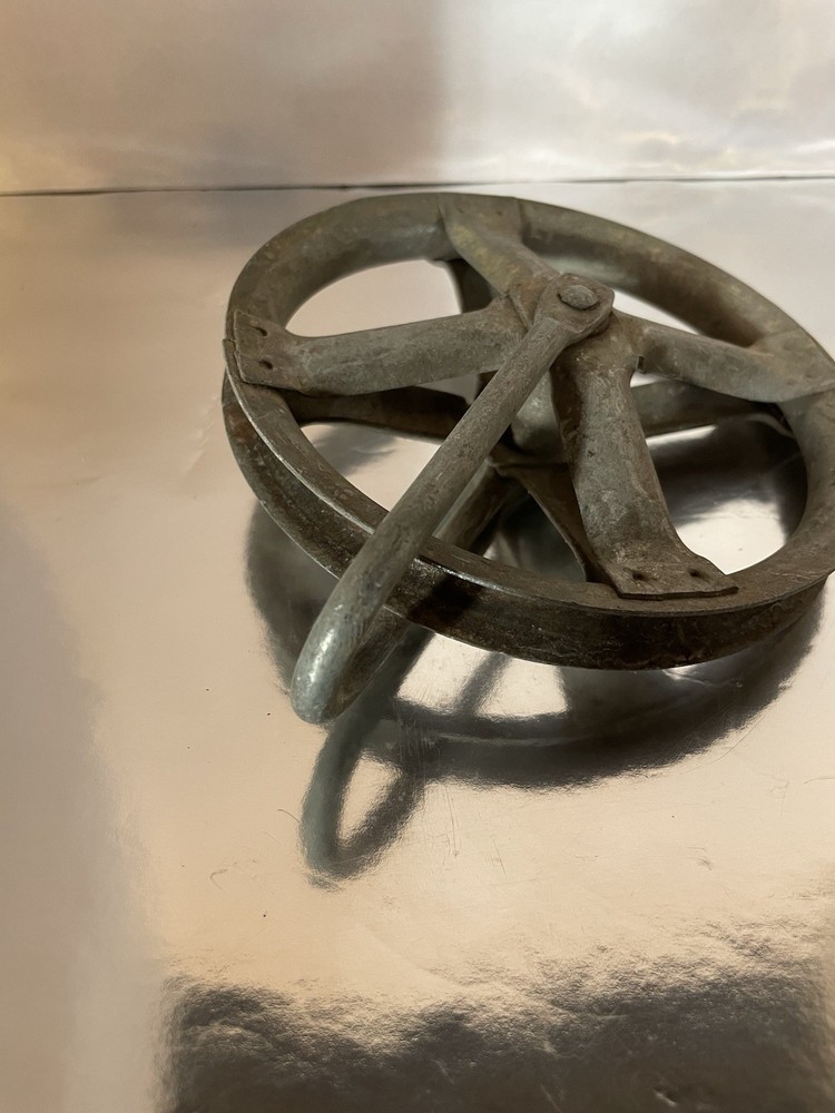 4 Total, 5” Pulleys