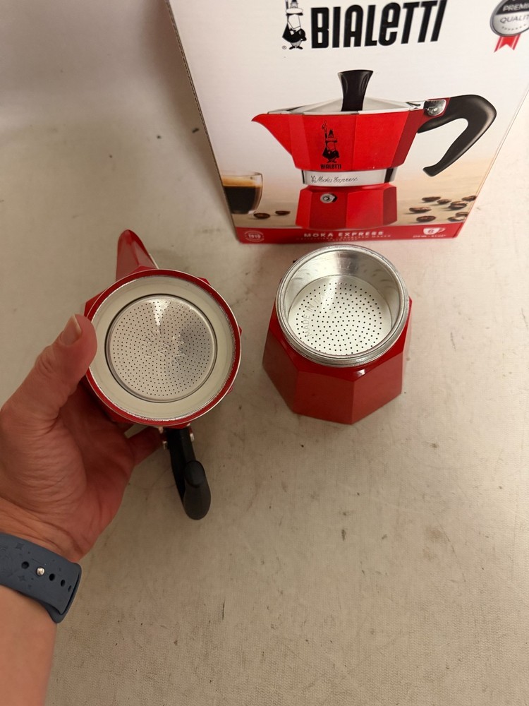 Bialetti Moka Express Coffee Maker - 6 Cup - Red