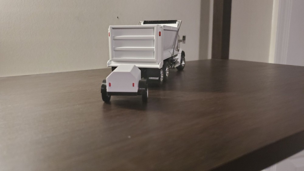 Custom 1/50 Scale Small Towable Generator in White