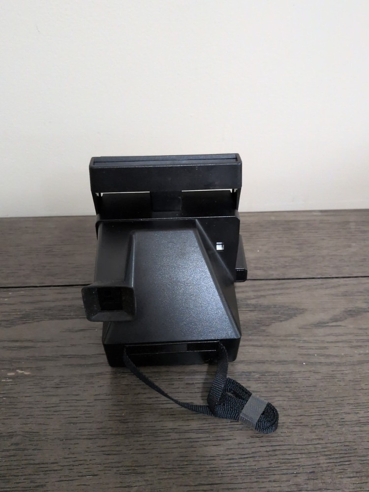 Polaroid One Step Flash 600 Instant Film Camera Built in Flash Strap - Tested