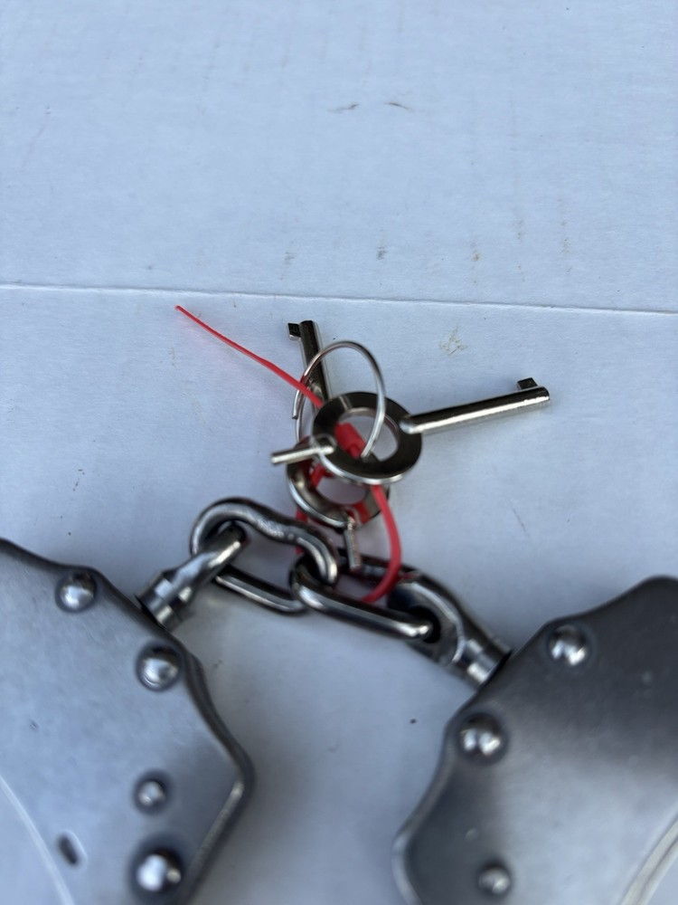Handcuffs “ Love Cuffs” w/Keys Unbranded
