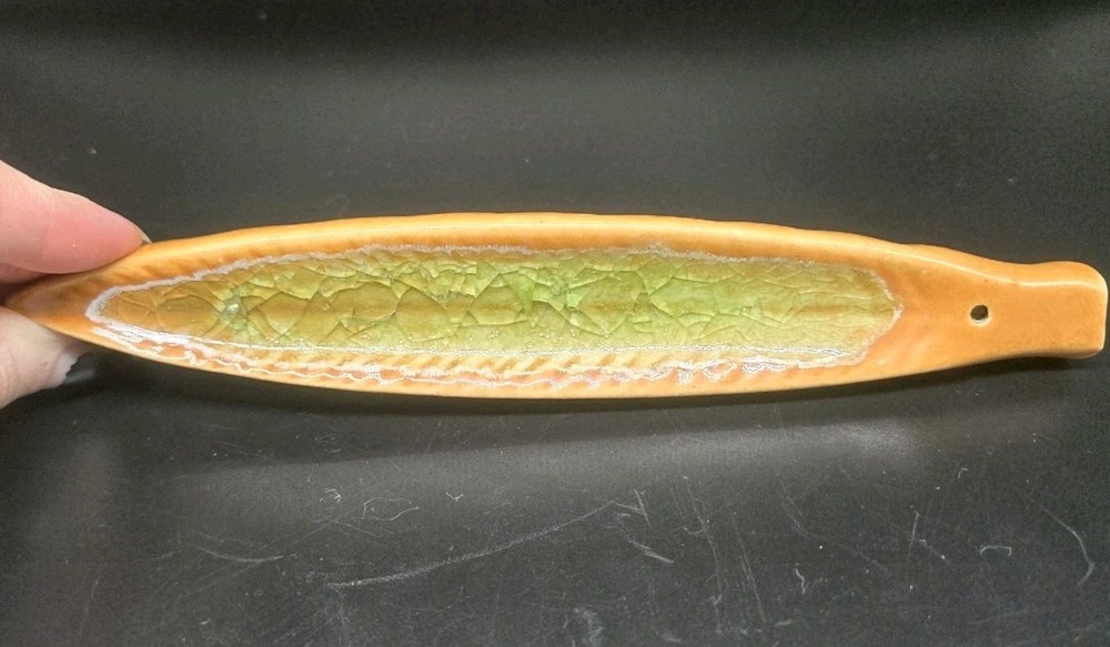 Ceramic Leaf-Shaped Incense Holder - Fairycore / Cottagecore Vibes