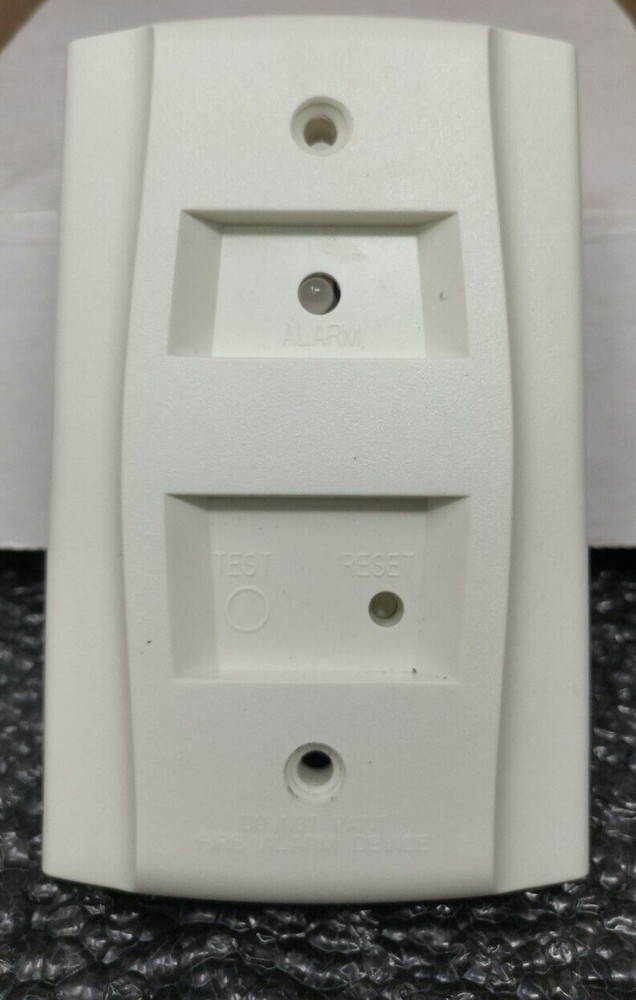 OPEN BOX SYSTEM SENSOR -RTS151 REMOTE TEST STATION --READ DISCRIPTION--