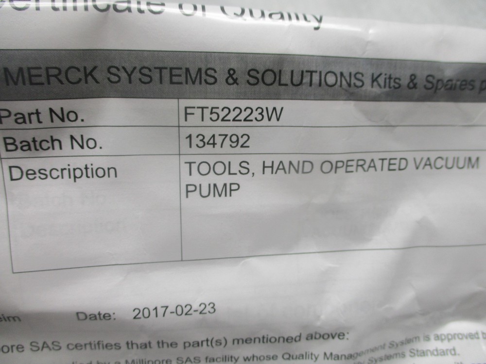 MERCK SYSTEMS & SOLUTIONS FT52223W VACUUM PUMP NSNP
