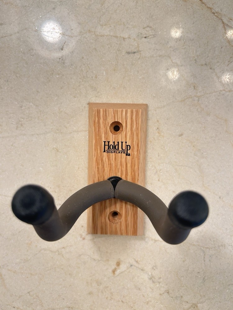 Hold Up Displays Bow Archery Rack