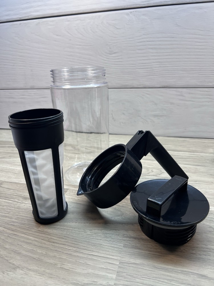 Cold Brew Coffee Ice Tea Maker 1.3qt Plastic Pitcher Mesh Filter Infuser