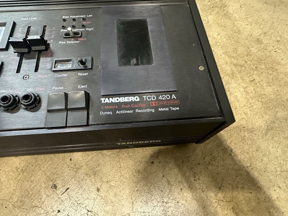 Tandberg TCD 420 Cassette Tape Deck Player