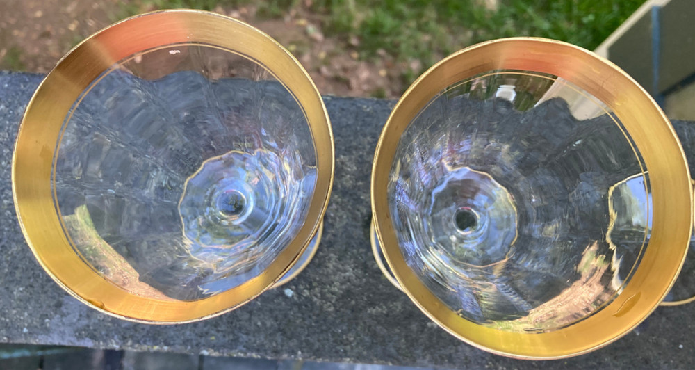 Water goblets Gold Encrusted *READ*