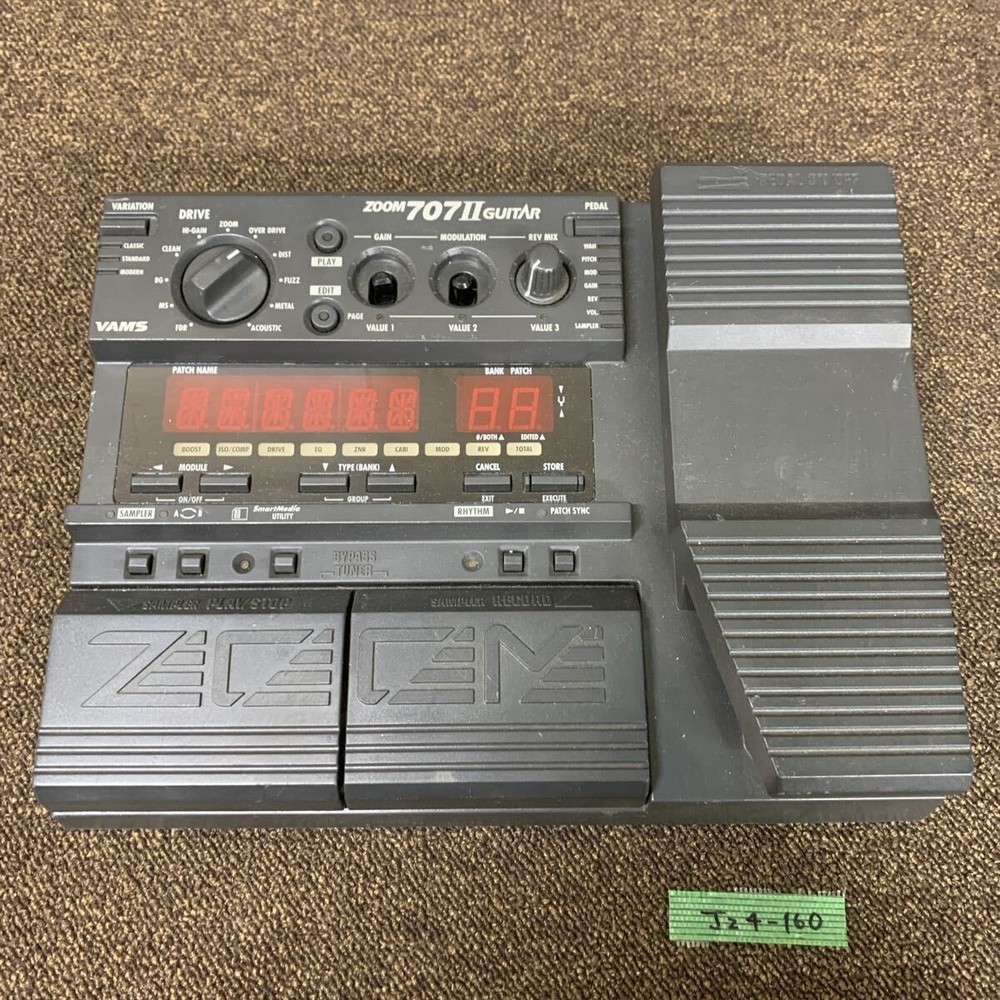 ZOOM 707 II Guitar Multi Effects Processor