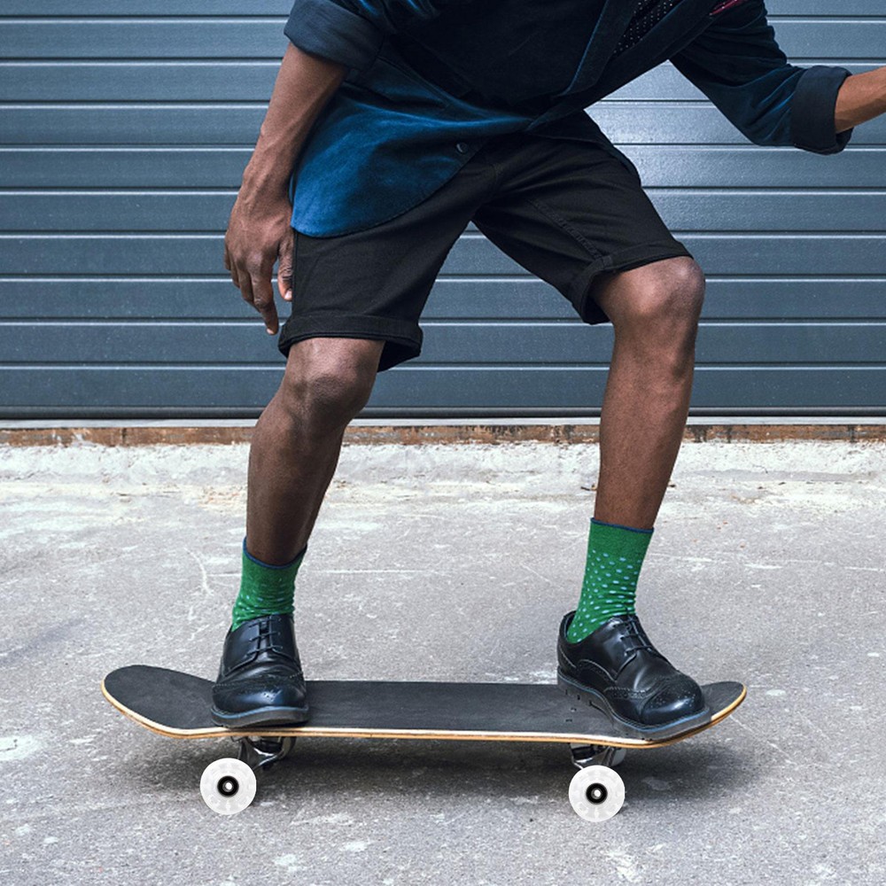 Roller Skate Wheels Flashing LED Light Up Skateboard Wheel