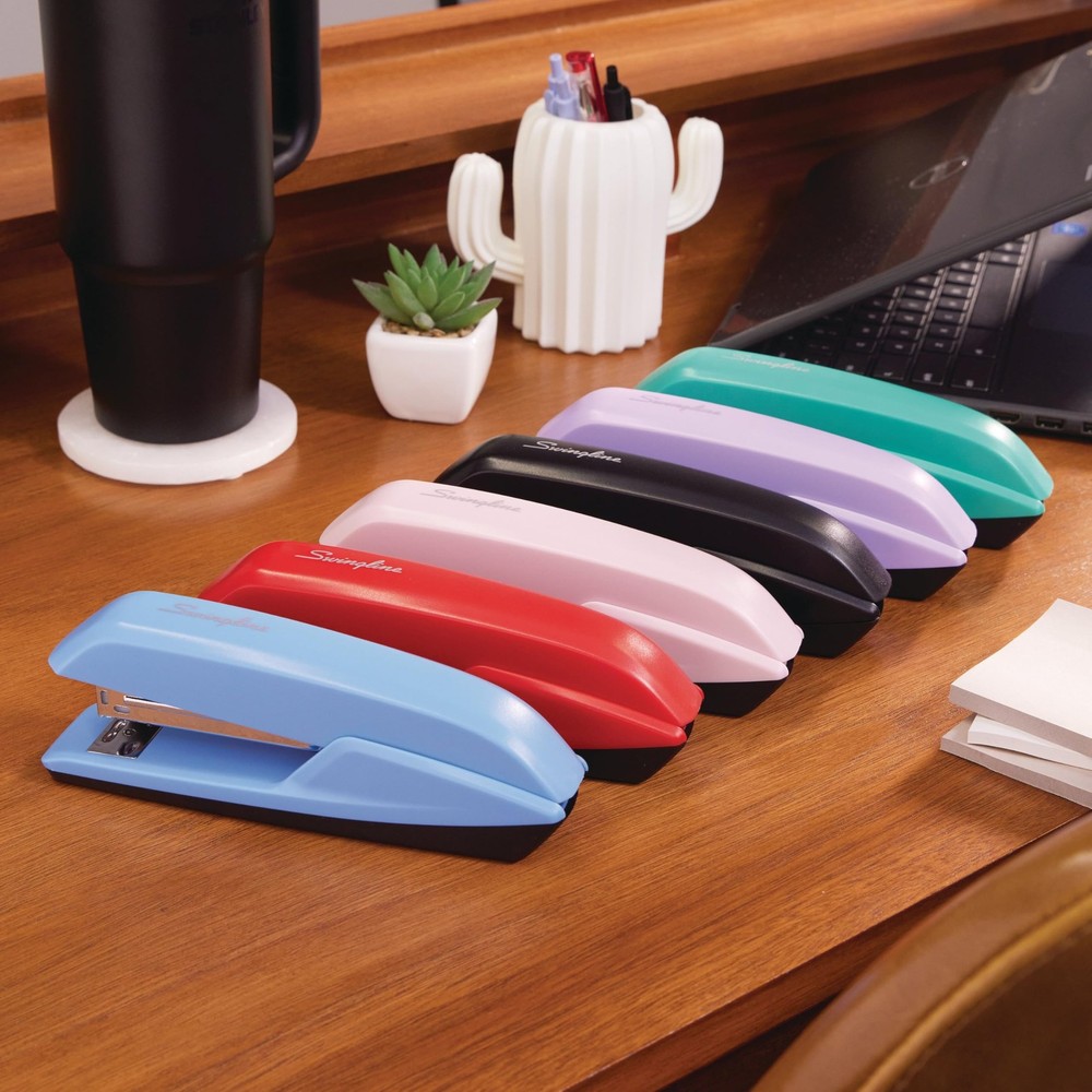 Stapler, 20 Sheet Capacity, 545 Desktop Stapler, Rio Red (S7054510)