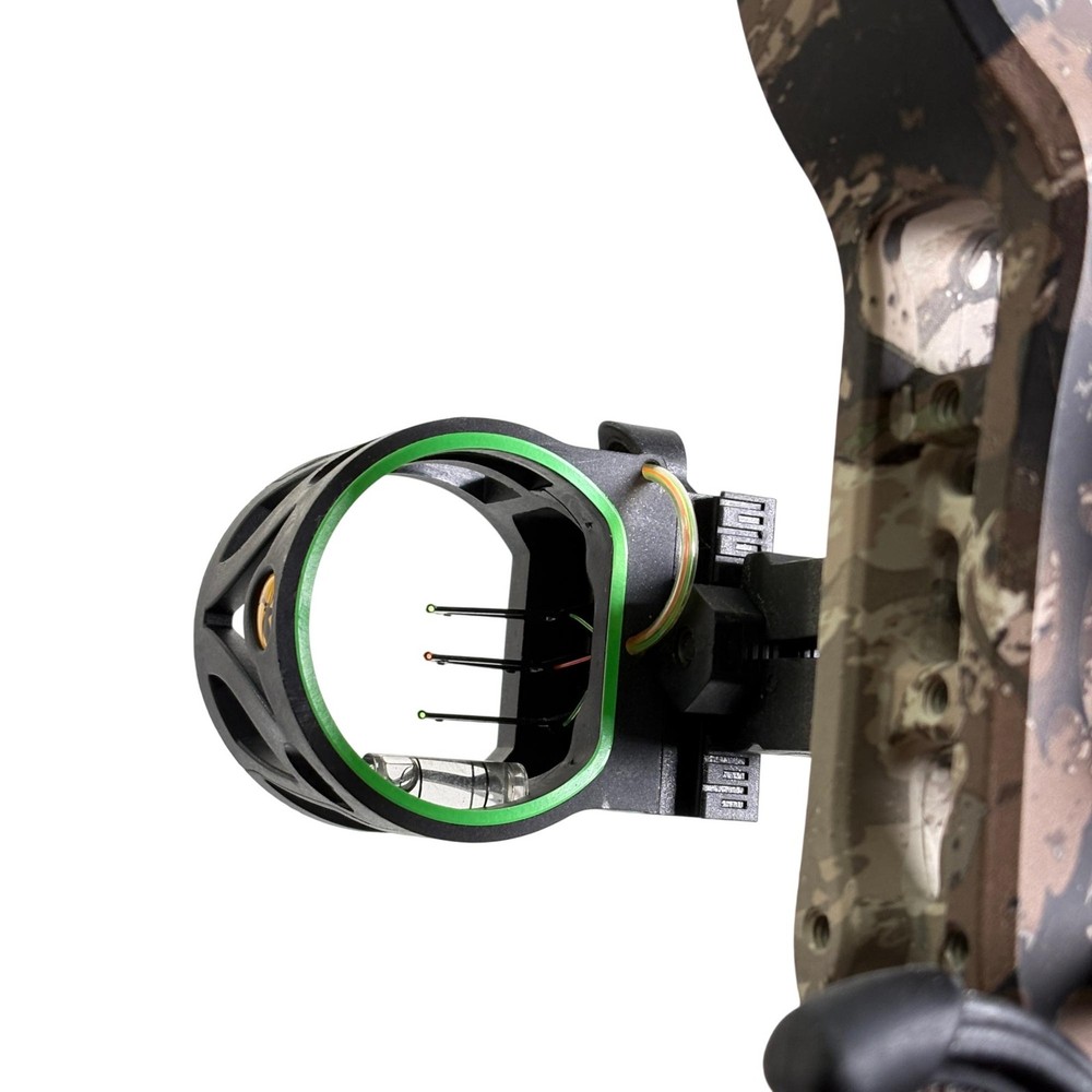 Bear Archery Rant Camo Right-Handed 70-lb Compound Bow