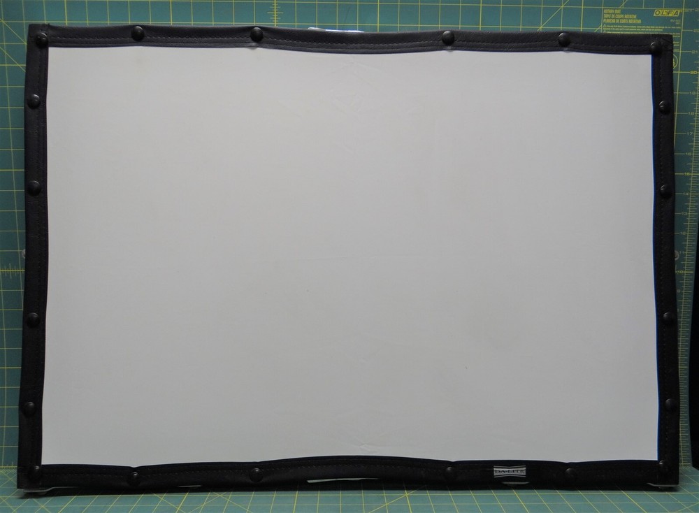 Da-Lite Fast-Fold Mini Projection Screen 28"x19" Screen Size