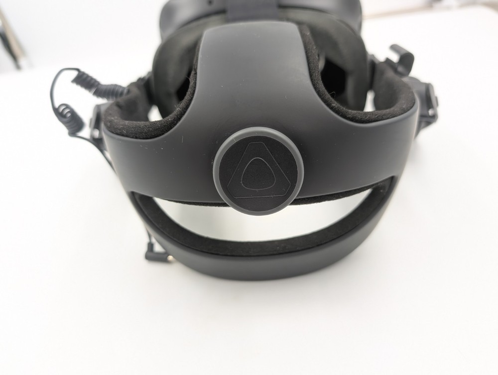 HTC Vive Virtual Reality Replacement Headset Only (260094)