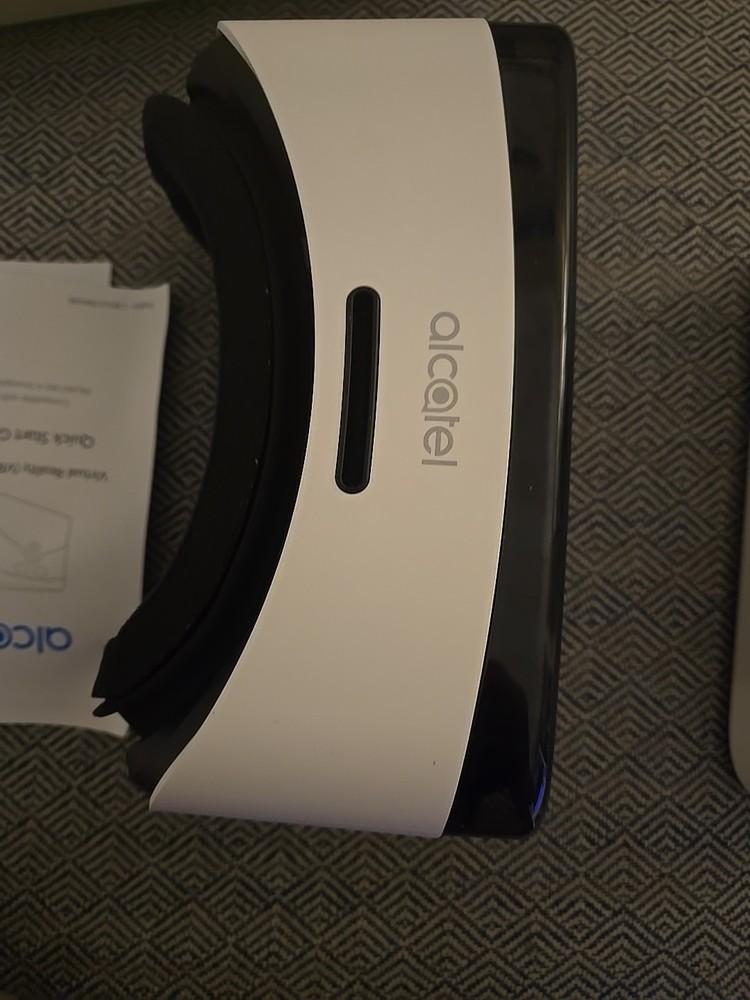 Alcatel Idol 4 VR
