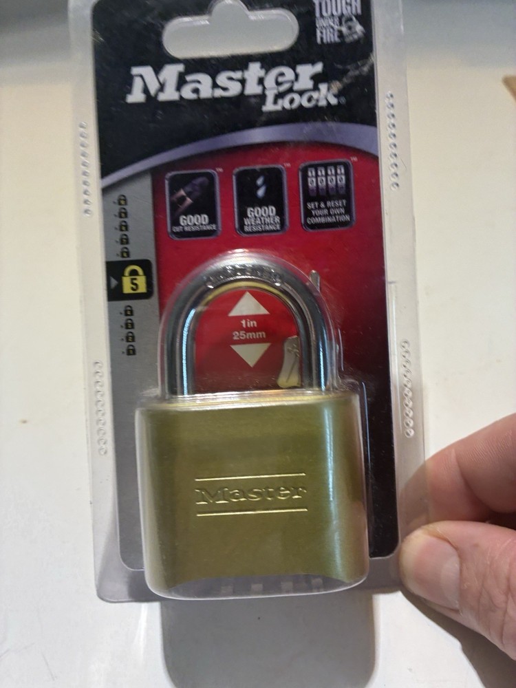 Master Lock 175D Combination Padlock Security Locker Combo R