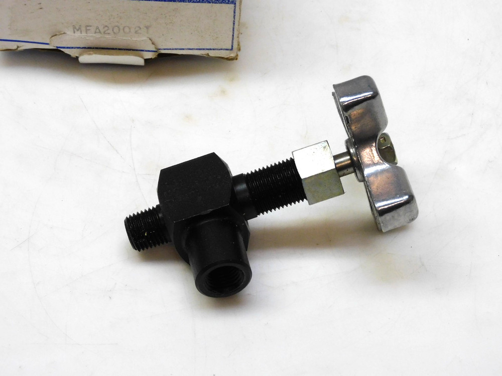 Ecii MFA2002T Right Angle Needle Valve 1/4" npt
