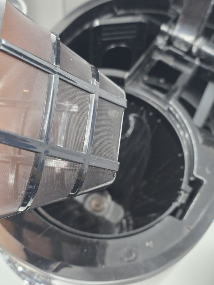 Cuisinart 12 Cup Programmable Coffeemaker BLACK STAINLESS Model# DCC-1220BKS