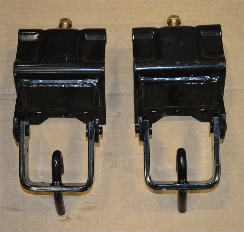Curt Snap-Up Brackets for Weight Distribution Systems 17062