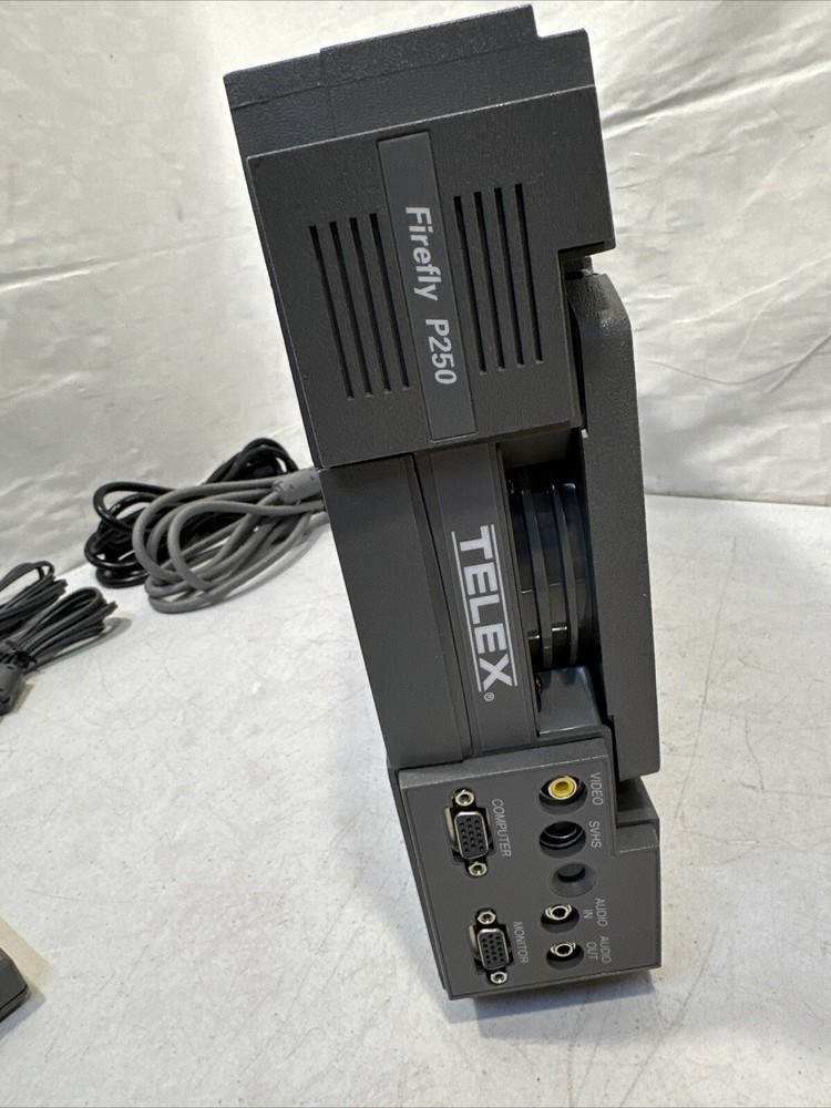 Telex Firefly P250 SVGA LCD Notebook Projector