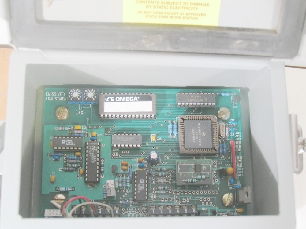 OMEGA #OS65-V-R3_3 Infrared Pyrometer