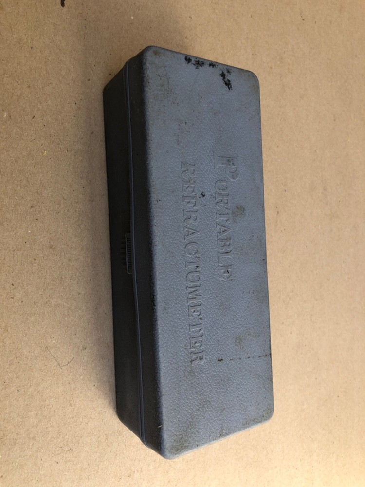 EXTECH Instruments Portable Retractometer RF40