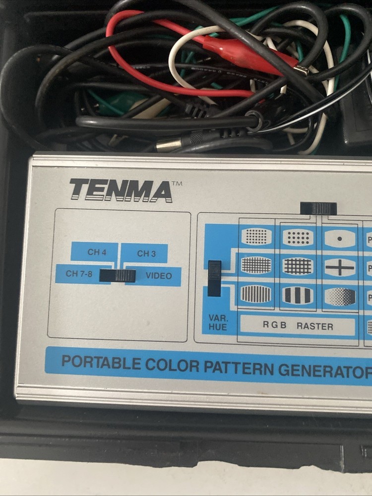 TENMA 72-865 Black Handheld Portable Color Pattern Generator -