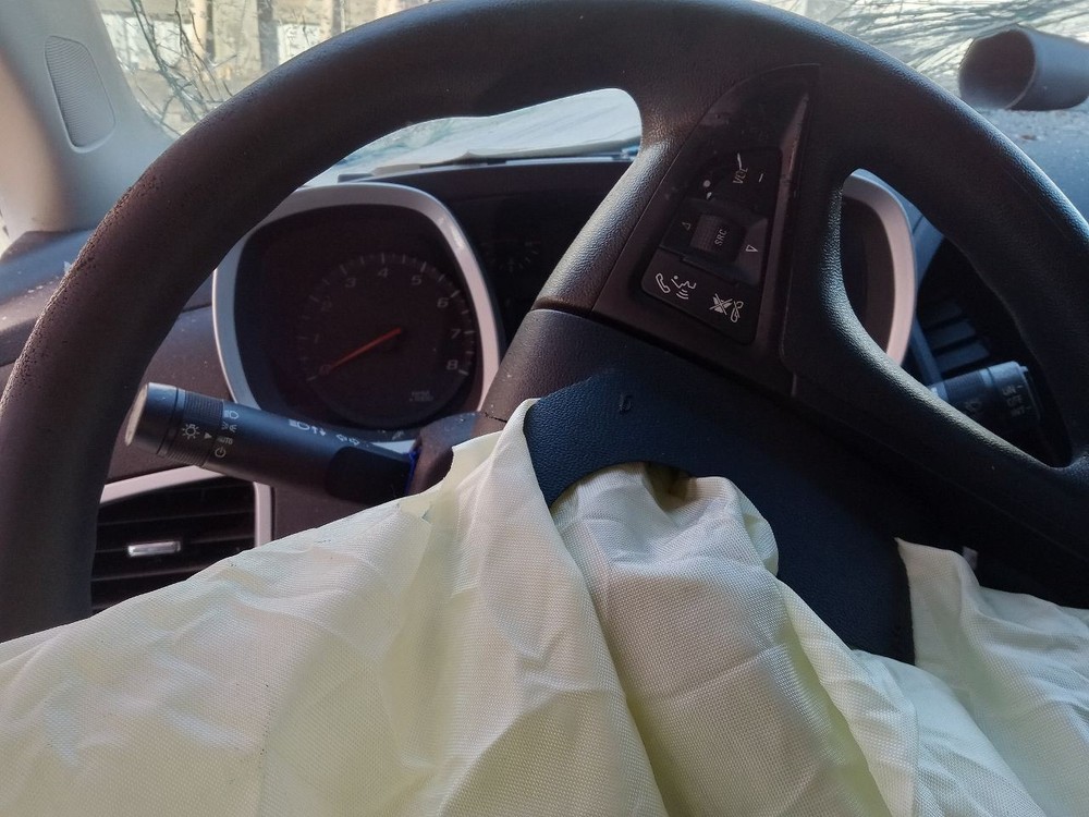 EQUINOX 2015 Headrest 901789