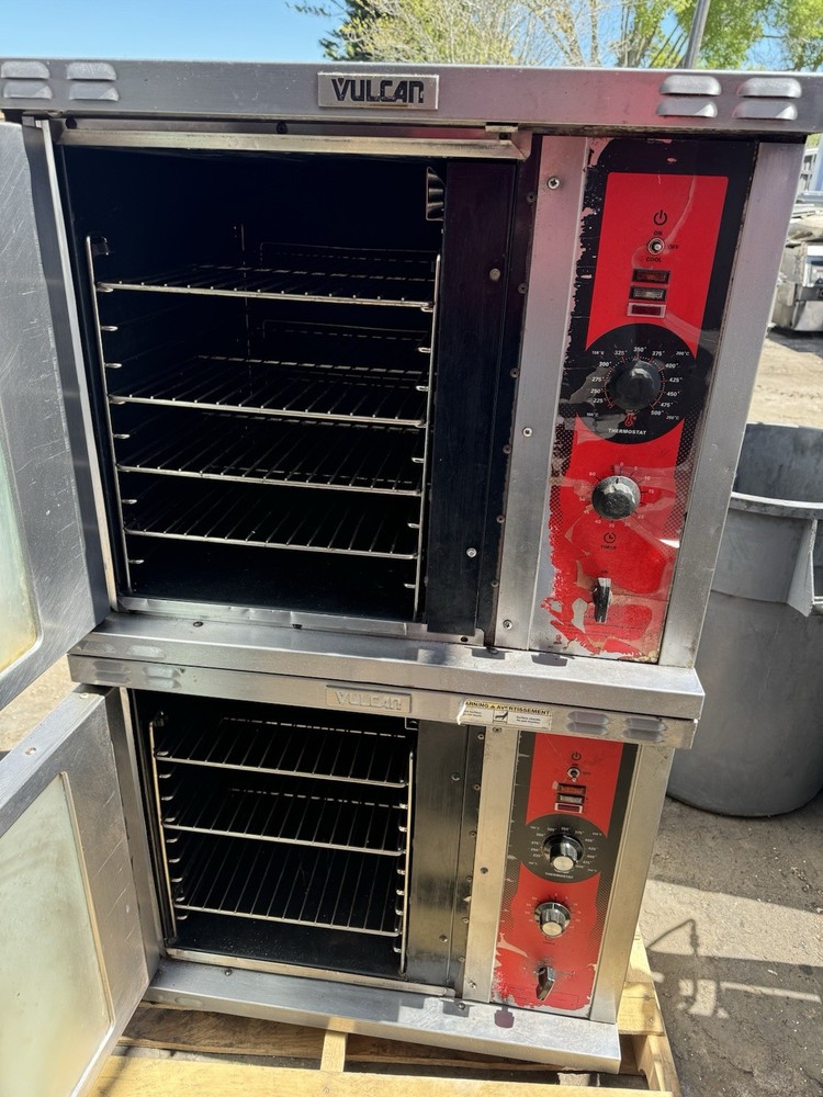 Vulcan Model GC02D Half Size Nat Gas Double Stack Convection Oven