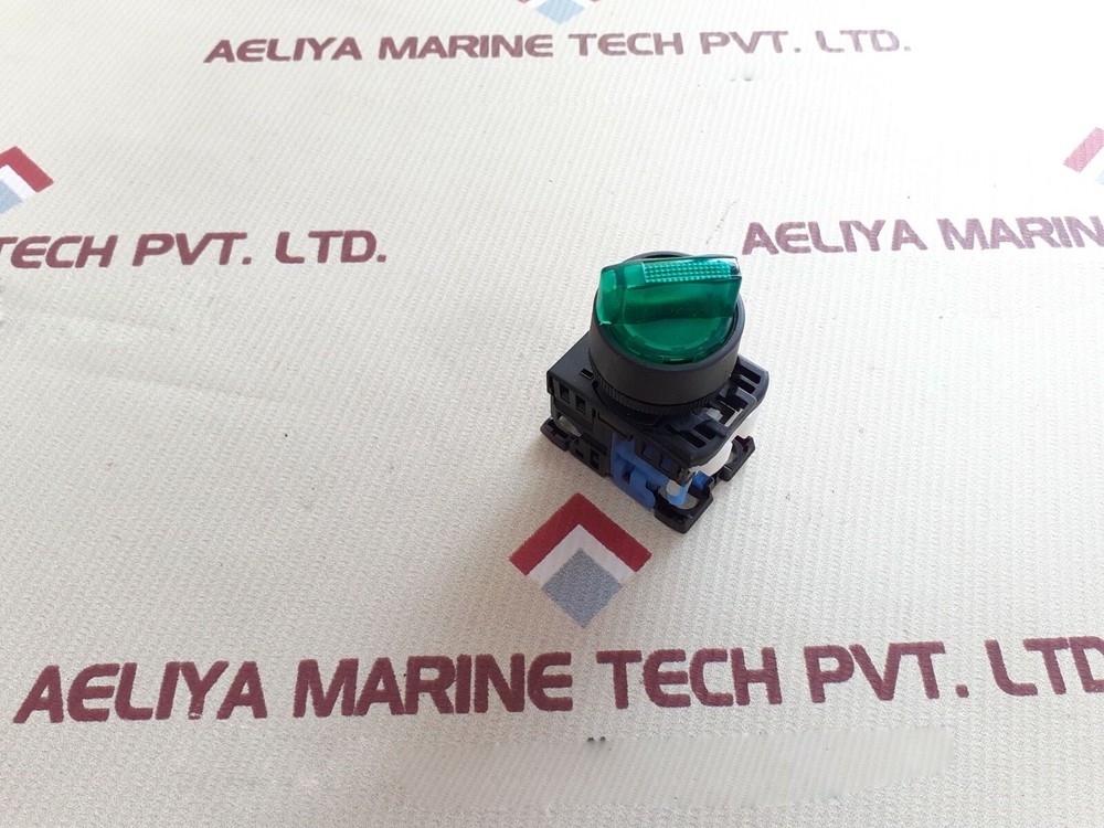 Fuji Electric AR22PL-2 E4 Selector Button Switch