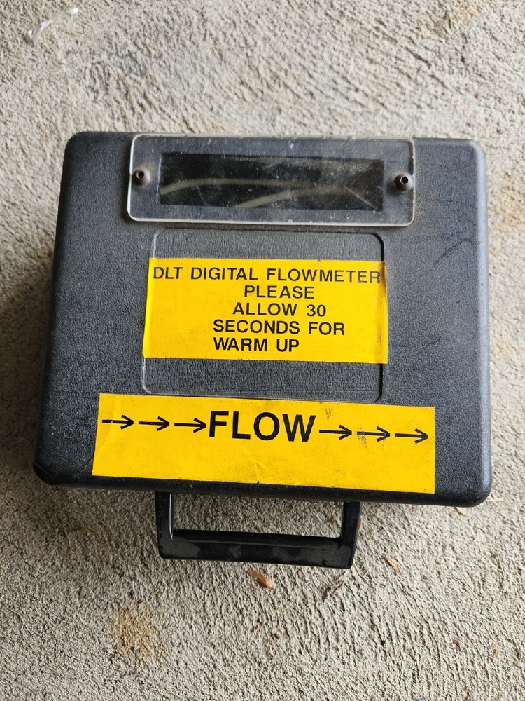 SIERRA INSTRUMENTS TOP TRAK MASS FLOWMETER GAS AIR SLPM 0-4C UNTESTED