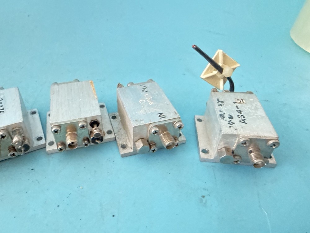Lot of 6 RF Amplifiers | Microwave / RF Modules | SMA |