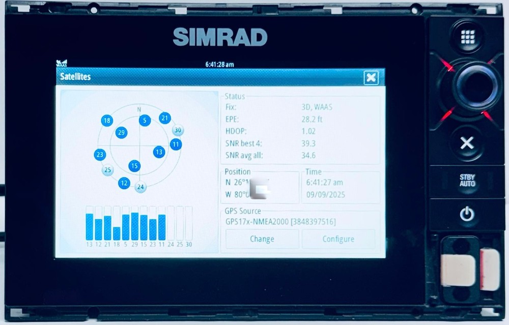 Simrad NSS7 evo2 Touch Screen Multifunction Chartplotter Display MFD