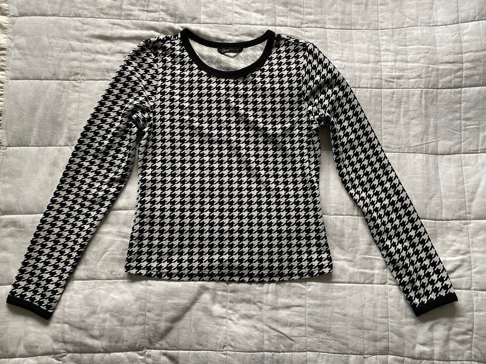 Wimens Shein Black and White Pattern Top and Trousers Set Size Medium