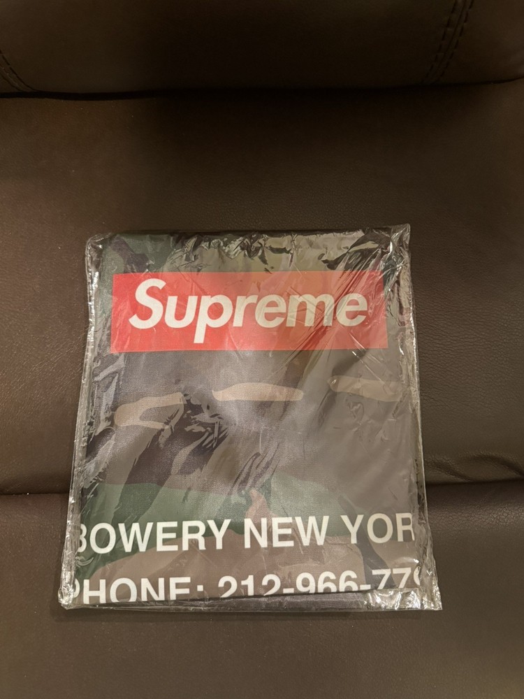 Supreme Laundry Bag FW25 Gift