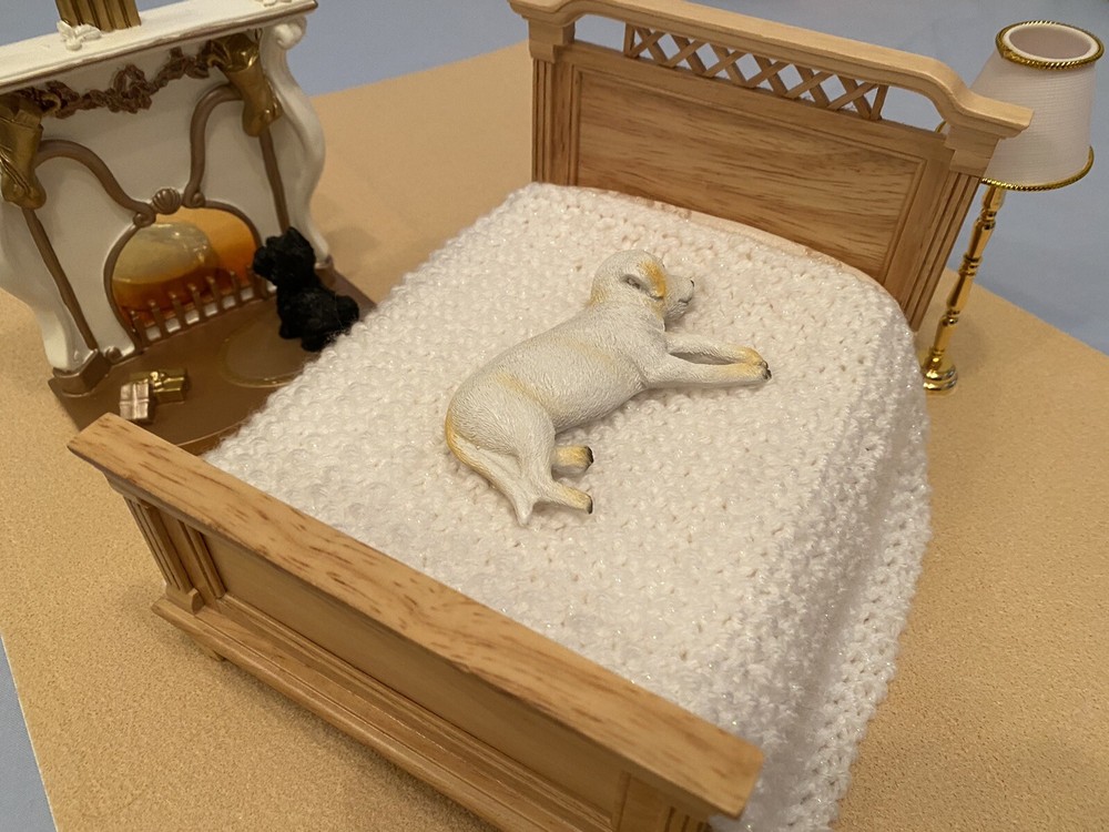 Dolls House White Throw/Blanket for Double Bed