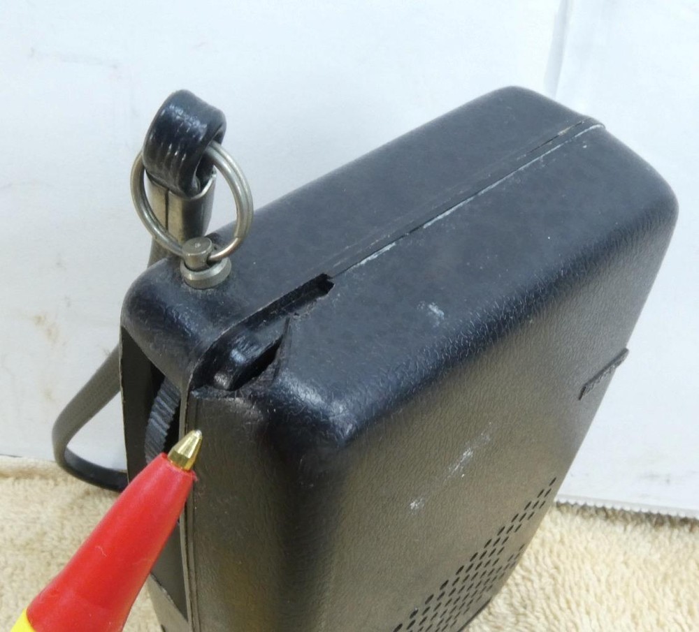 Vintage Comet Solid State Portable Radio Works !!