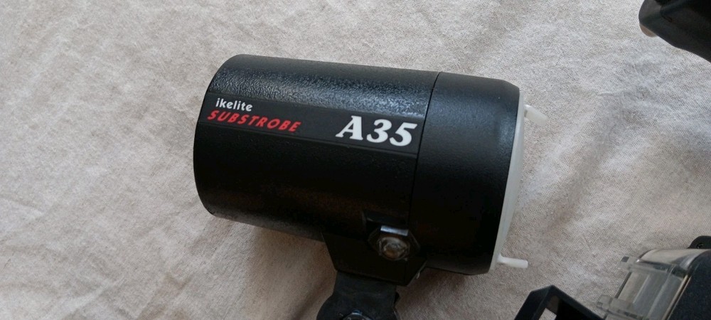 Ikelite Auto 35 System Underwater Camera Housing And Strobe Lite