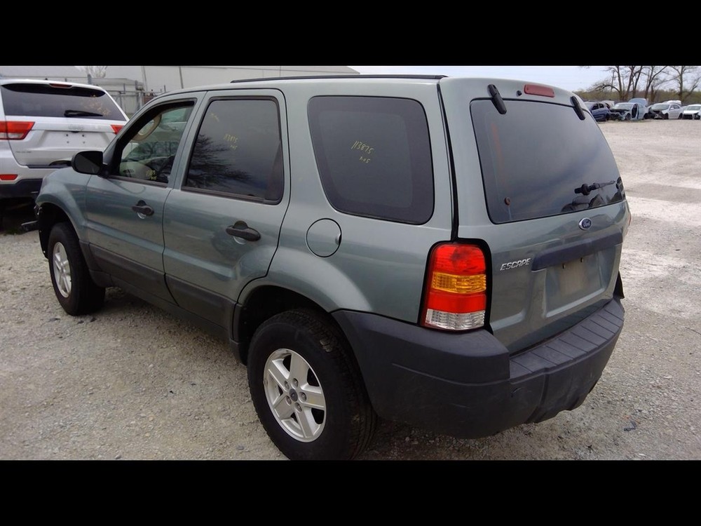 Front Left Steering Knuckle fits 2005 Ford Escape Front Left Grade A