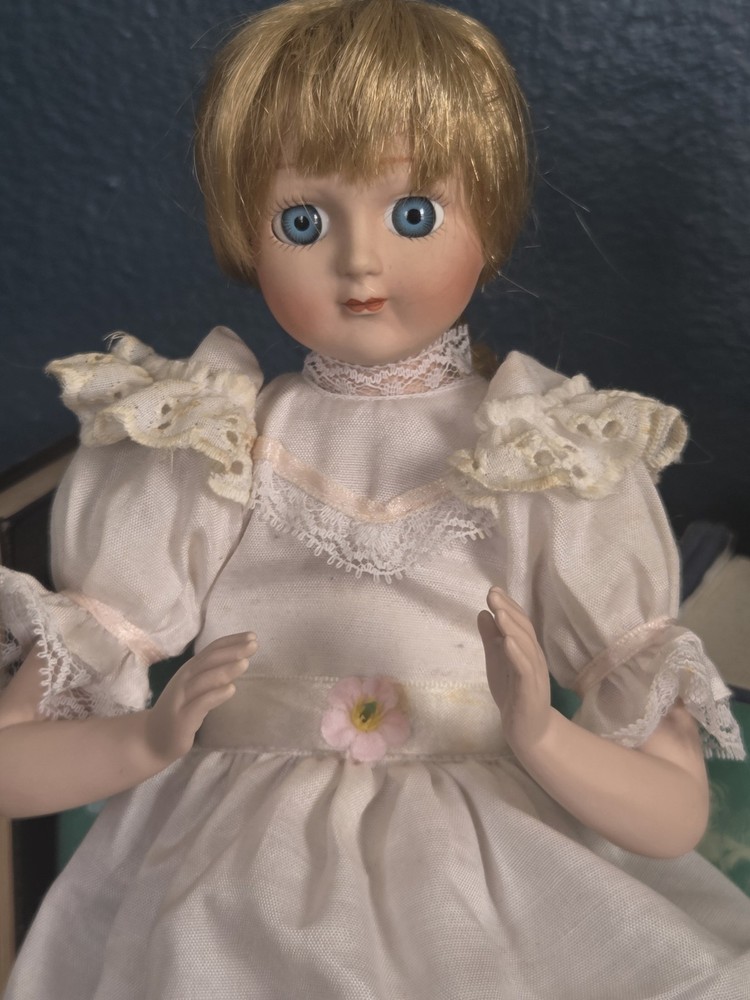 Haunted Doll-Active Spirit Playful