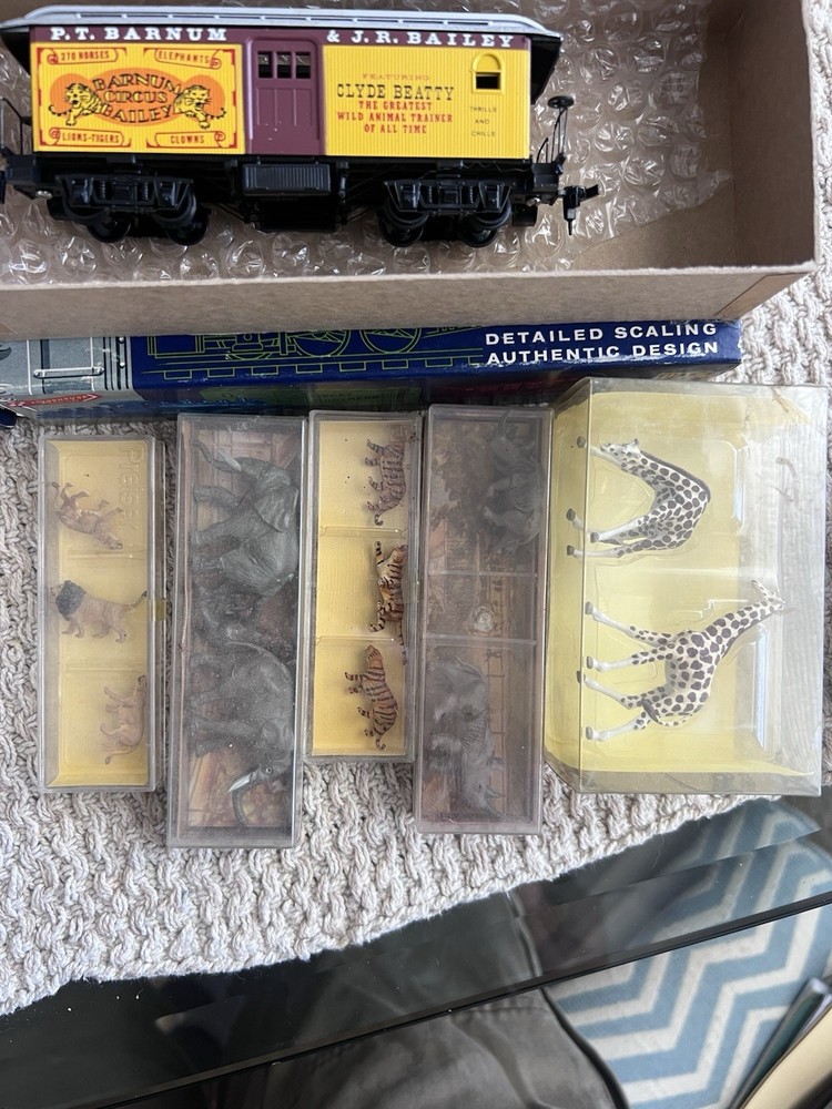43pc Barnum & Bailey Greatest Show On Earth Circus Train Set