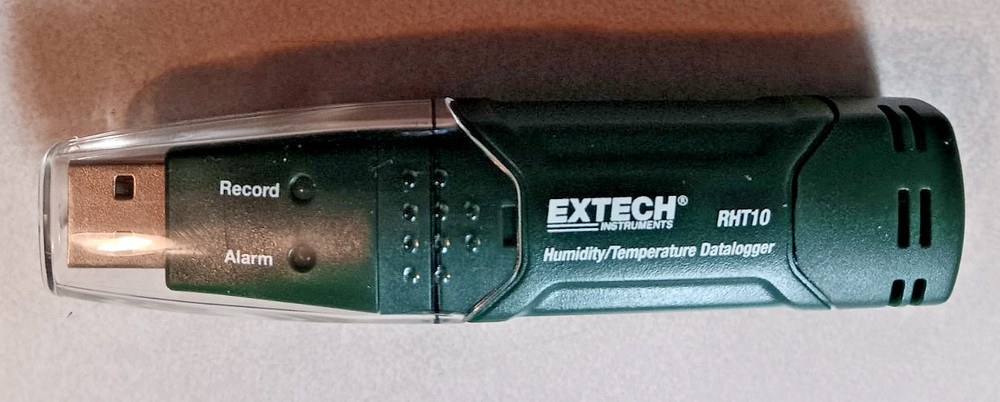 EXTECH RHT10 HUMIDITY AND TEMPERATURE USB DATALOGGER NEW