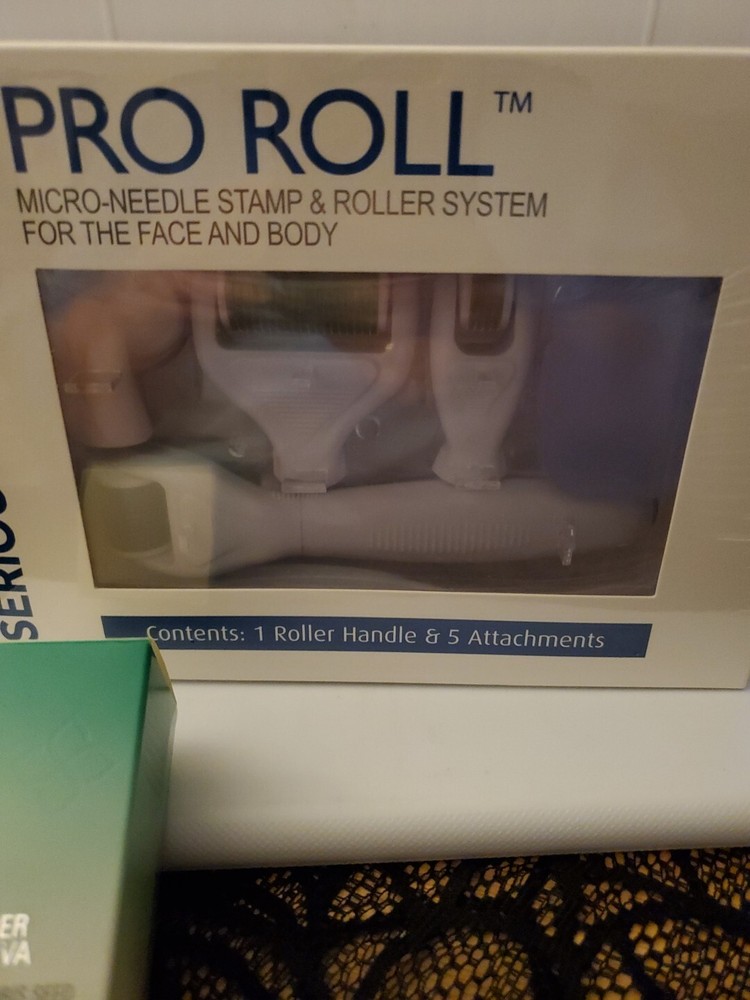 Serious Skincare Pro Roll Micro Needle Stamp And Roller System & Super Sattiva