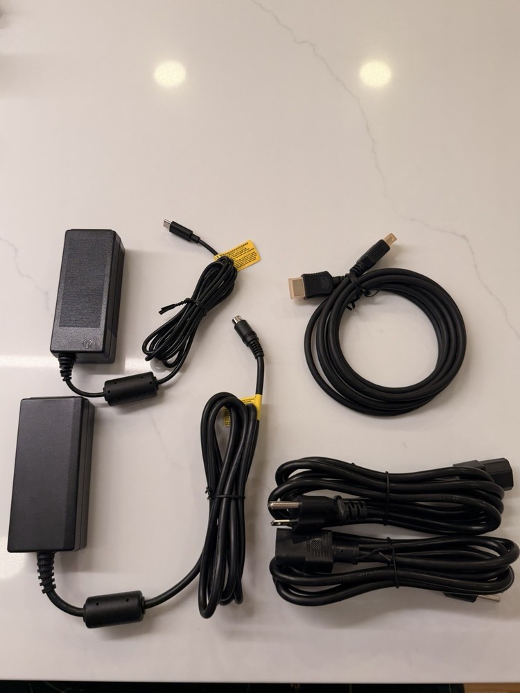 Leica Microsystems Ivesta 3 Microscope with Integrated Camera