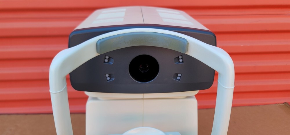 Topcon KR-8000 Auto Kerato-Refractometer