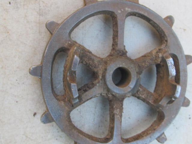 2 Vintage Standard Seeder Sprockets